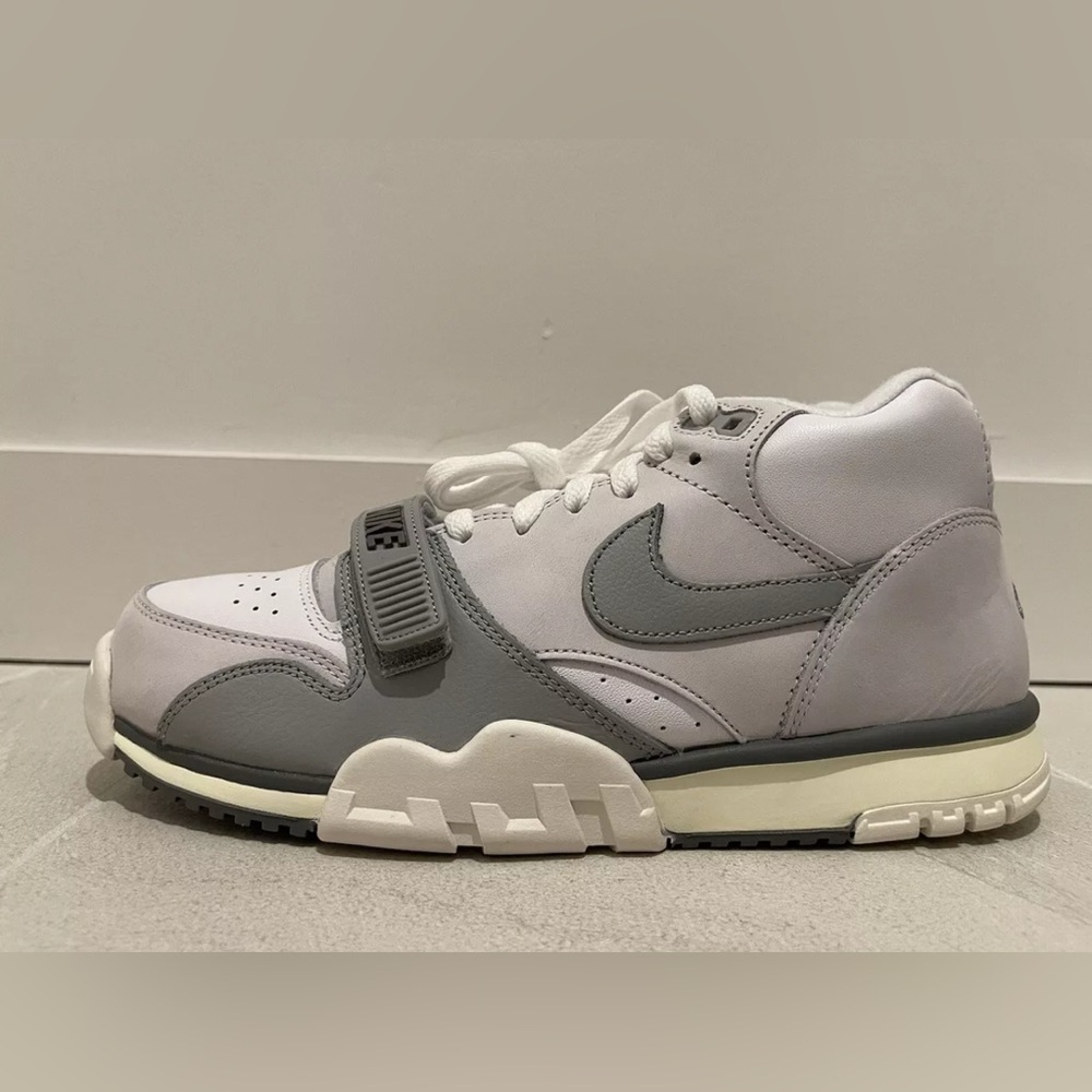 Nike Air Trainer 1 Photon Dust Light Smoke Grey Women size 10